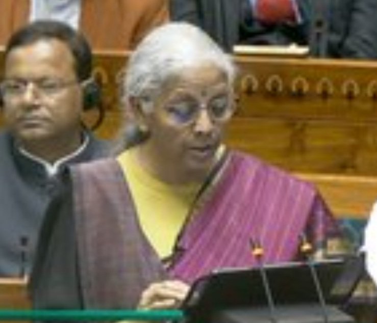 ବଜେଟ: ଏପ୍ରିଲ ୧ ରୁ ଲାଗୁ ହେବ ନୂଆ ଆୟକର ନିୟମ 