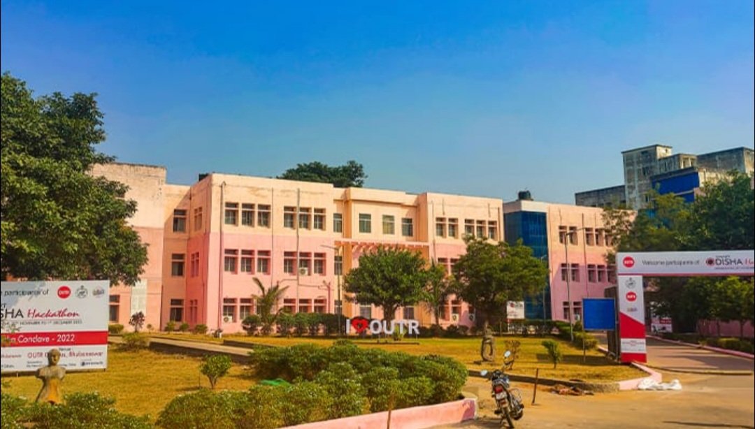 ଓଡ଼ିଶା ବୈଷୟିକ ଓ ଗବେଷଣା ବିଶ୍ୱବିଦ୍ୟାଳୟରେ ଖାଲି ପଡିଛି ଶିକ୍ଷକ ଓ ଅଣଶିକ୍ଷକ ପଦ 