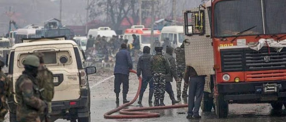 ଆଜି ପୁଲୱାମା ଆକ୍ରମଣକୁ ପୁରିଲା ୭ବର୍ଷ, ସହିଦ ଯବାନମାନଙ୍କୁ ଶ୍ରଦ୍ଧାଞ୍ଜଳି ଜଣାଉଛି ...