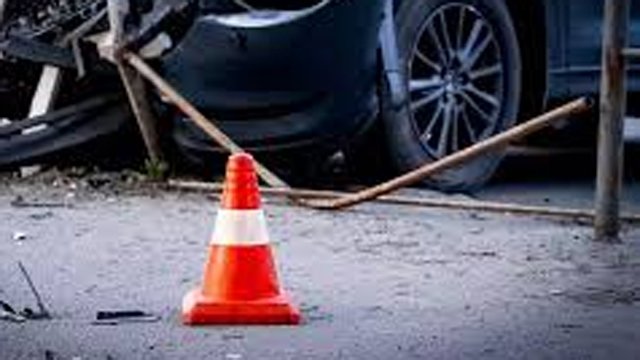 ଦୁର୍ଘଟଣାରେ ଗର୍ଭବତୀ ସ୍ତ୍ରୀର ମୃତ୍ୟୁ