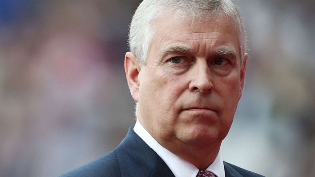 ଏପଷ୍ଟିନ୍‌ ଲିଙ୍କ୍‌,  ବ୍ରିଟେନ୍‌ର ପୂର୍ବତନ ଯୁବରାଜ ଗିରଫ