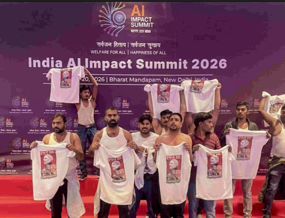 ଇଣ୍ଡିଆ ଏଆଇ ଇମ୍ପାକ୍ଟ ସମ୍ମିଳନୀରେ କଂଗ୍ରେସ କର୍ମୀଙ୍କ  ପ୍ରତିବାଦ ପ୍ରଦର୍ଶନ