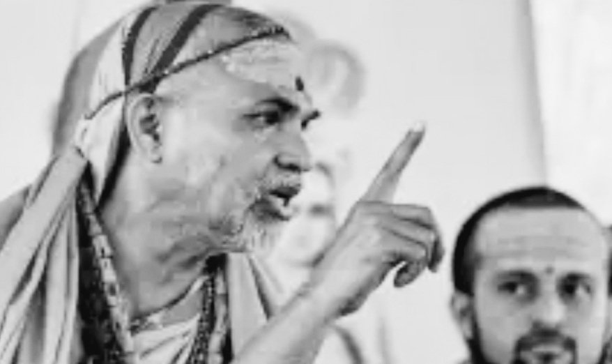 ସାକ୍ଷାତକାର କାର୍ଯ୍ୟକ୍ରମ ଅଧାରୁ ଉଠି ଆସିଲେ ସ୍ବାମୀ ଅଭିମୁକ୍ତେଶ୍ବରାନନ୍ଦ