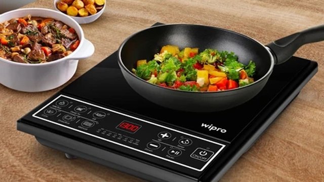 ୩ ଗୁଣା ବଢ଼ିଲା ଇଣ୍ଡକ୍ସନ କୁକର ବିକ୍ରି