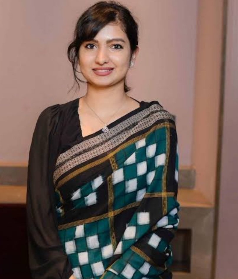 ବାହାରକୁ ଯିବାର କଣ ଆବଶ୍ୟକତା ରହିଛି ବୋଲି ପ୍ରଶ୍ନ କଲେ ସୋଫିଆ