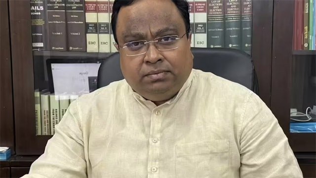 ଯୋଗାଯାଗ ଏବଂ ସୂଚନା ପ୍ରଯୁକ୍ତି ସଂସଦୀୟ କମିଟିରୁ ସସ୍ମିତ ପାତ୍ରଙ୍କ ଇସ୍ତଫା