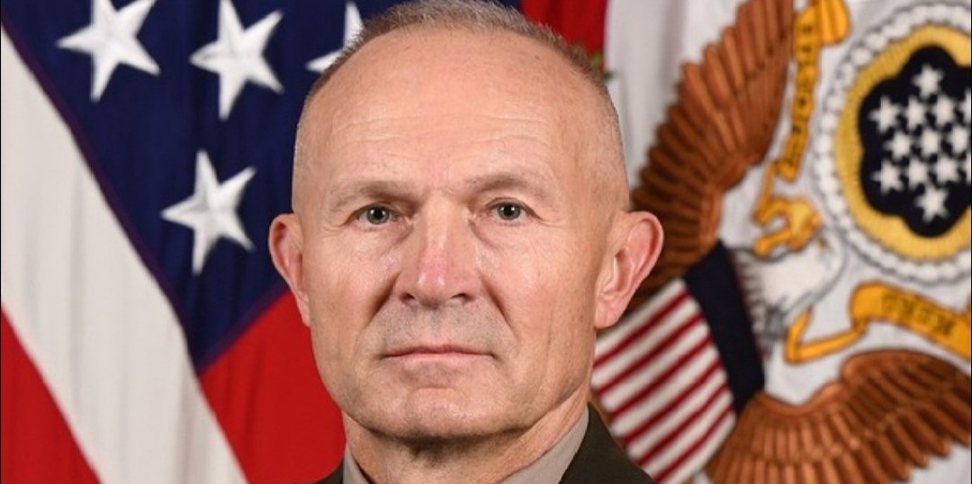 ଆମେରିକାରେ ବଡ଼ ସାମରିକ ଅଦଳବଦଳ, ସେନାମୁଖ୍ୟଙ୍କୁ ତୁରନ୍ତ ଅବସର