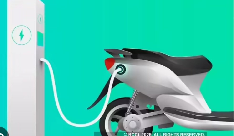 ଦୁଇଚକିଆ ପେଟ୍ରୋଲ ଯାନ ଉପରେ ଲାଗିବ ରୋକ୍