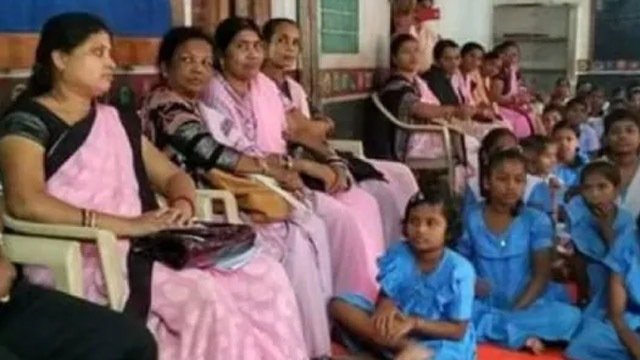 ପ୍ରାଥମିକ ଶିକ୍ଷକ ବଦଳି ପାଇଁ ବିଜ୍ଞପ୍ତି, ୧୫ରୁ ୩୦ ମଧ୍ୟରେ ଅନଲାଇନ ଆବେଦନ