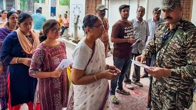 ସରିଲା ପଶ୍ଚିମବଙ୍ଗ ଭୋଟ୍, ଆସିଲା ଏକ୍‌ଜିଟ୍ ପୋଲ ରିପୋର୍ଟ