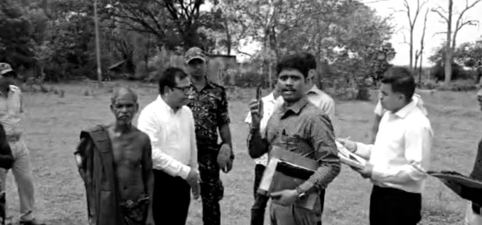 ଭଉଣୀ କଙ୍କାଳ ଭାଇ ବ୍ୟାଙ୍କ୍‌କୁ ନେବା ଘଟଣା: ବ୍ୟାଙ୍କ କର୍ତ୍ତୃପକ୍ଷଙ୍କୁ ଦାୟୀ କଲେ ଆରଡିସି 