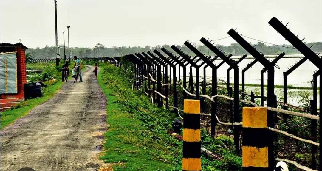 ଭାରତ-ବାଂଲାଦେଶ ସୀମାରେ ତାରବାଡ଼ ପାଇଁ ଜମି ଯୋଗାଇବାକୁ ଘୋଷଣା କଲେ ମୁଖ୍ୟମନ୍ତ୍ରୀ 