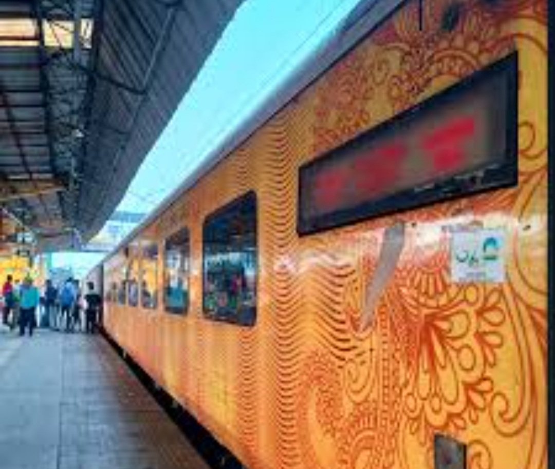 ଏକ୍ସପ୍ରେସ ଟ୍ରେନ୍‌ରେ ଅସ୍ଥାୟୀ ଭାବେ ଅତିରିକ୍ତ କୋଚ୍‌ ସଂଯୋଗ କରିବାକୁ ନିଷ୍ପତ୍ତି