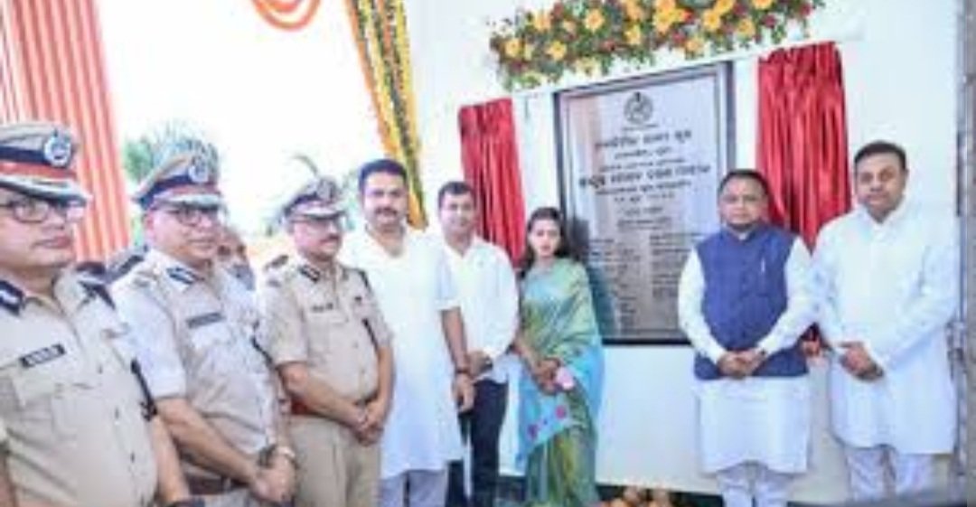 ମୁଖ୍ୟମନ୍ତ୍ରୀଙ୍କ ଗୁରୁମନ୍ତ୍ର: ଅଭିଯୋଗ ନେଇ ଥାନାକୁ ଯାଉଥିବା ଲୋକଙ୍କୁ ଉତ୍ତମ ବ୍ୟବହାର କର