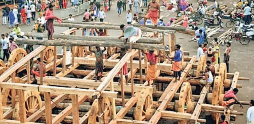 ତିନି ରଥରେ ଉଠିଲା ଚାରି ନାହାକା