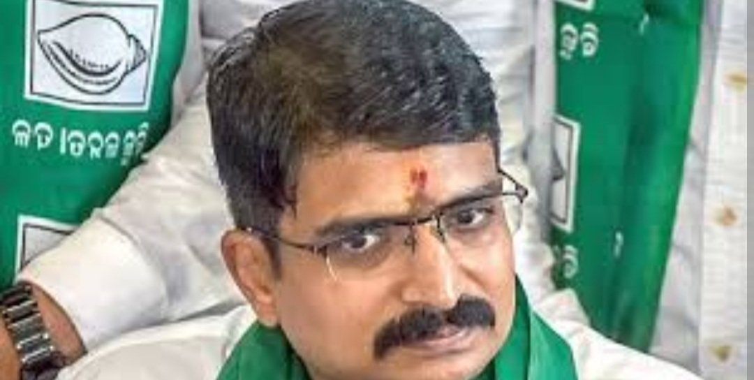 ସୁଜାତା ବିଜେଡିକୁ ଜଲଦି ଜଲଦି ଆସିଲେ ଅତ୍ୟନ୍ତ ଖୁସି ହେବୁ: ମନ୍ମଥ