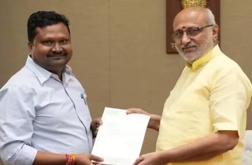 ରାଜ୍ୟସଭା ସଦସ୍ୟତାରୁ ସାଂସଦ ପ୍ରକାଶ ଚିକ୍ ବାରାଇକଙ୍କ ଇସ୍ତଫା 