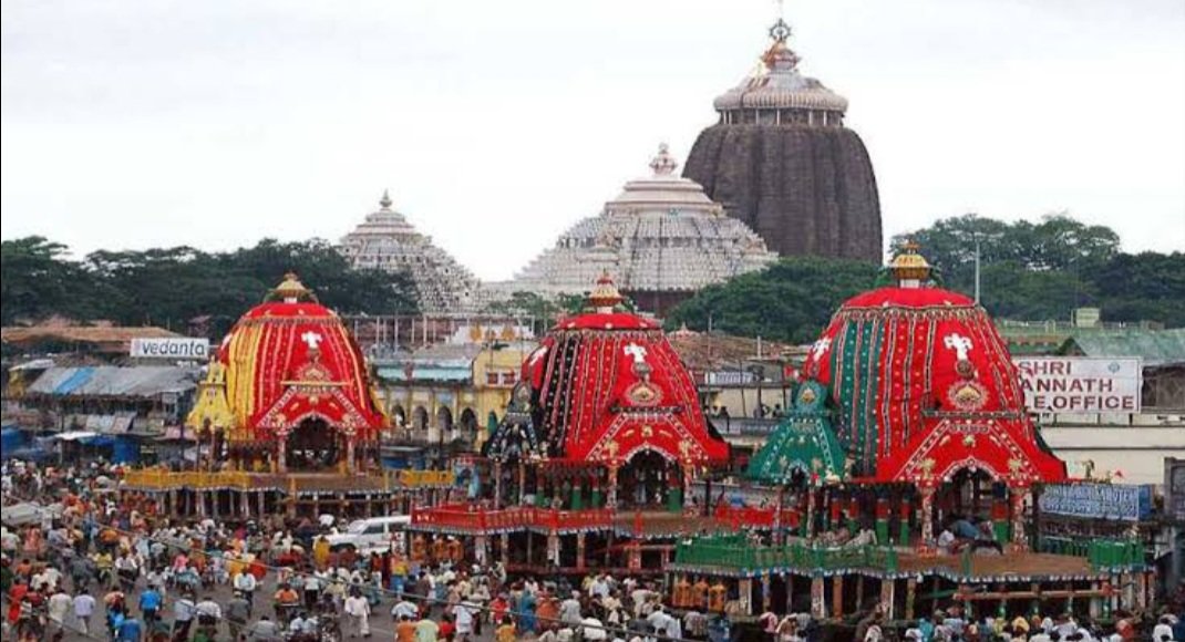ଧାଡ଼ି ପହଣ୍ଡିରେ ଆସି ରଥରେ ବିରାଜମାନ ହେଲେ ତିନି ଠାକୁର 