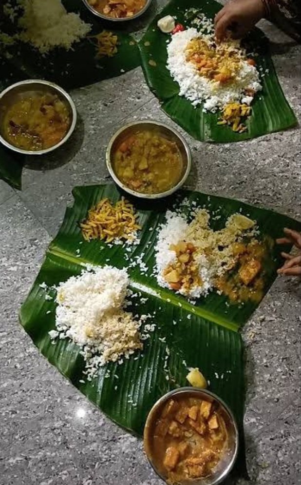 କଦଳୀ ପତ୍ରରେ ଖାଇଲେ ମିଳିଥାଏ ଏହିସବୁ ଫାଇଦା 