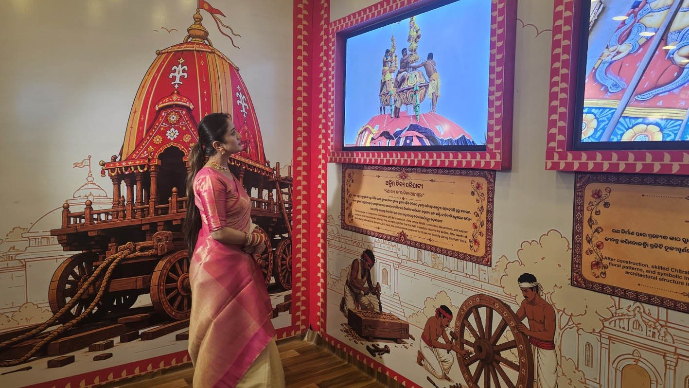 ଆଶୀର୍ବାଦ ଅଟ୍ଟାର ଗୁଣାତ୍ମକ ପରମ୍ପରା ପୁରୀରେ ରଥ ନିର୍ମାଣକୁ ଜୀବନ୍ତ କରି ...
