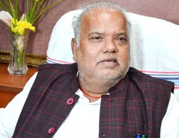 ଚିନି ଦର ବୃଦ୍ଧି ପରେ ମନ୍ତ୍ରୀଙ୍କ ମଧୁମେହ ଯୁକ୍ତି
