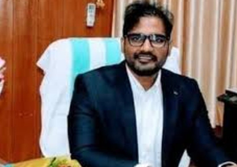 ଗିରଫ ହେଲେ ଆଇଏଏସ୍‌ ଜ୍ଞାନେନ୍ଦ୍ର କୁମାର
