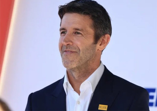 ଆପଲ୍‌ର ନୂଆ CEO ଜନ୍ ଟର୍ନସ୍
