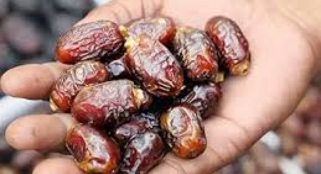 ଖଜୁରିରେ ଭରି ରହିଛି ଅନେକ ପ୍ରକାର ଉପକାରୀ ଗୁଣ, ଜାଣନ୍ତୁ କ’ଣ ?