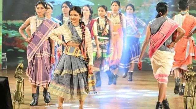 ନକ୍ସଲରୁ ରାମ୍ପ ଓ୍ୱାକ୍ , ଏବେ ବଲିଉଡରେ...