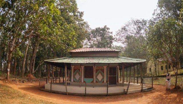 ପର୍ଯ୍ୟଟକଙ୍କ ପାଇଁ ଖୋଲିଲା ଶିମିଳିପାଳ କାଫେ