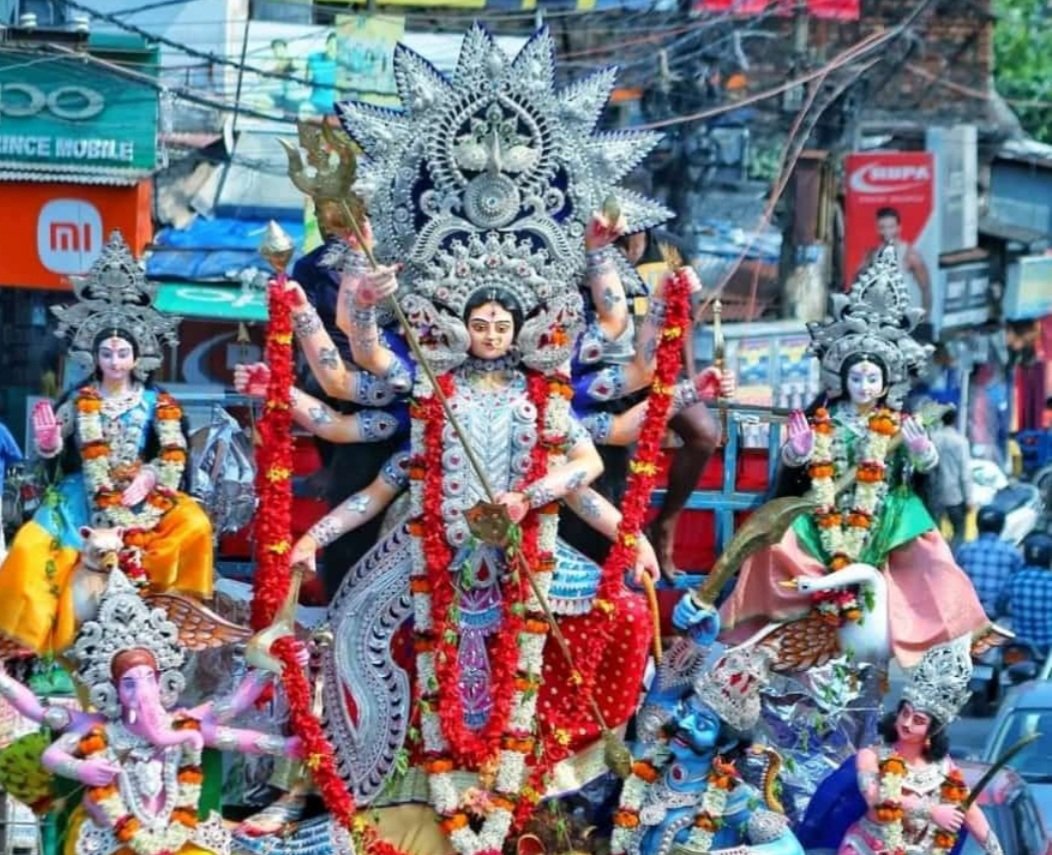 ମେଲାଣି ନେଉଛନ୍ତି ମା' ଦଶଭୁଜା, କମ୍ପୁଛି କଟକ ସହର