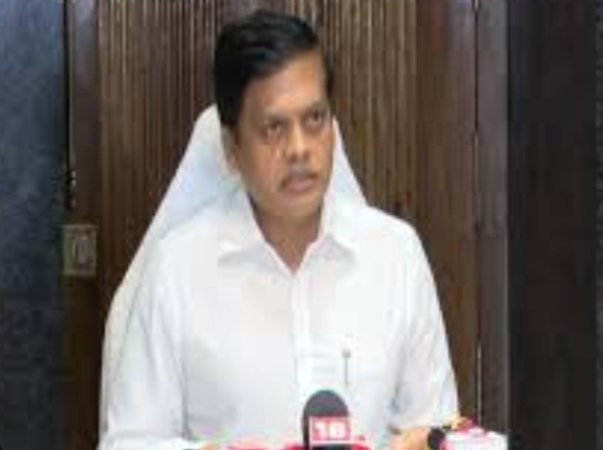 ସମ୍ଭାବ୍ୟ ବାତ୍ୟାକୁ ନେଇ ସବୁ ଜିଲ୍ଲାପାଳଙ୍କୁ ଆଲର୍ଟ କଲେ SRC 