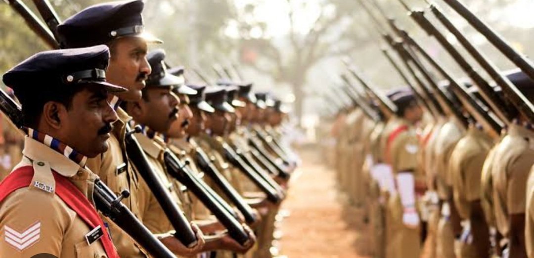  ପୋଲିସ ଓ ଅଗ୍ନିଶମ ବିଭାଗରେ ବଡ଼ଧରଣର ନିଯୁକ୍ତି:  ୭୨୬୮ଟି ପଦବୀରେ ନିଯୁକ୍ତି ପାଇଁ ବିଜ୍ଞାପନ