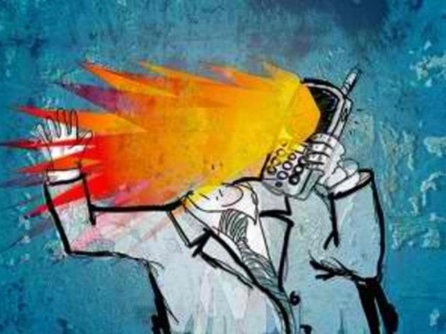 ଇଅର ଫୋନ୍‌ରେ ଗୀତ ଶୁଣୁଥିଲେ ଯୁବକ, ହେଲା ବିସ୍ଫୋରଣ, ତା’ପରେ...