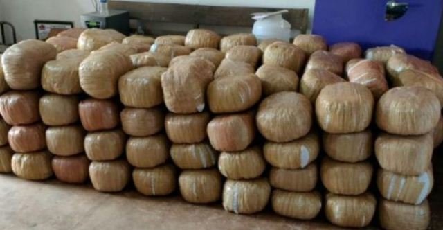 ଟ୍ରକ୍‌ରେ ଲଦା ହୋଇଥିଲା ଆଲମିରା, ଭିତରେ ଥିଲା ଗଞ୍ଜେଇ