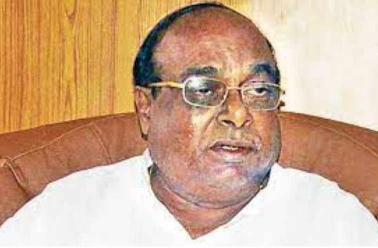 ମୌମ୍ୟଙ୍କୁ ଏମିତି କଟାକ୍ଷ କଲେ ଦାମ, କାହିଁକି ଜାଣନ୍ତୁ