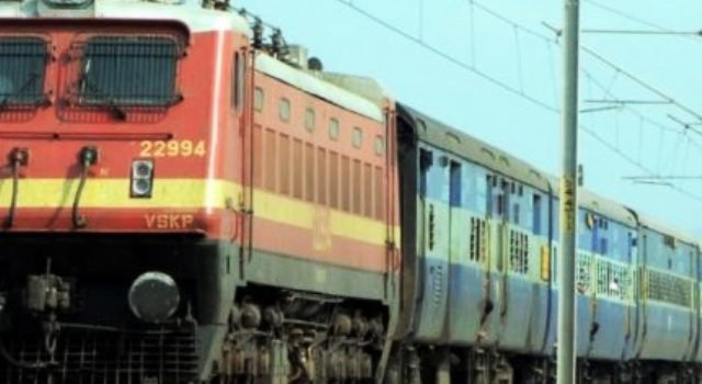ଆରମ୍ଭ ହେଲା ବିଦୁ୍ୟତ ଟ୍ରେନ ଚଳାଚଳ, ନୟାଗଡ ରୁ ଭୁବନେଶ୍ୱର ।