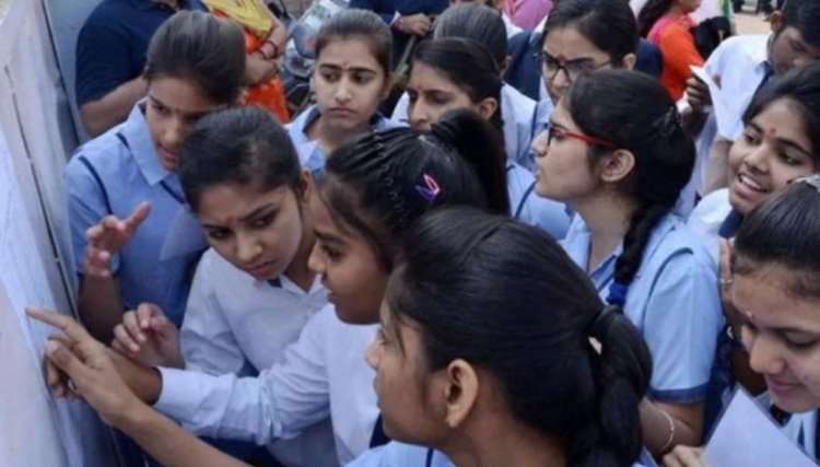 ପ୍ରକାଶ ପାଇବ ଅଫଲାଇନ ମାଟ୍ରିକ ପରୀକ୍ଷା ଫଳାଫଳ, ଜାଣନ୍ତୁ କେବେ?