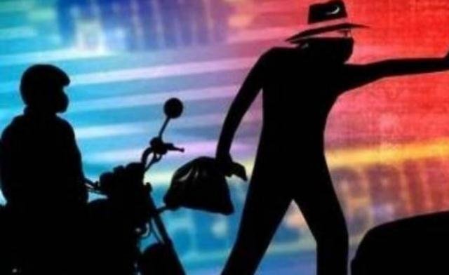 ପୂର୍ବତନ ବିଧାୟକଙ୍କୁ ପିଟି ୮୦ ହଜାର ଲୁଟିନେଲେ  