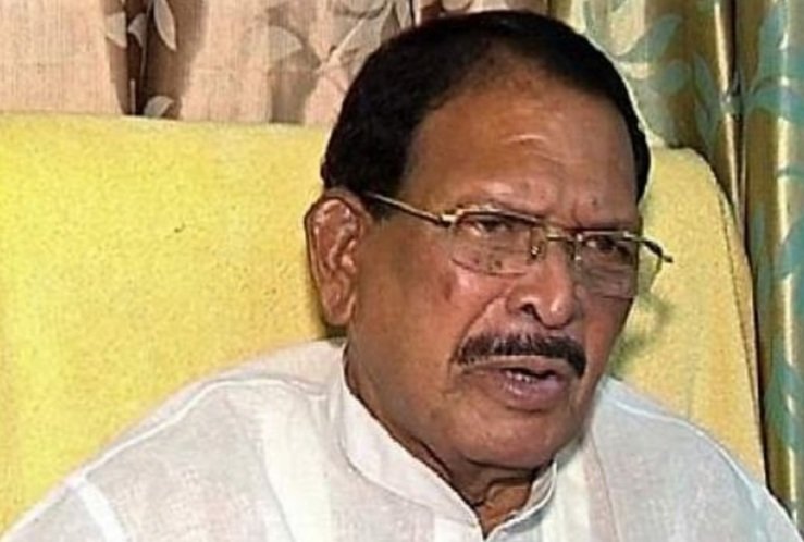    ବର୍ଷା ପାଇଁ ଇନ୍ଦ୍ର ପୂଜା କଲେ ପୂର୍ବତନ ମୁଖ୍ୟମନ୍ତ୍ରୀ ହେମାନନ୍ଦ ବିଶ୍ୱାଳ