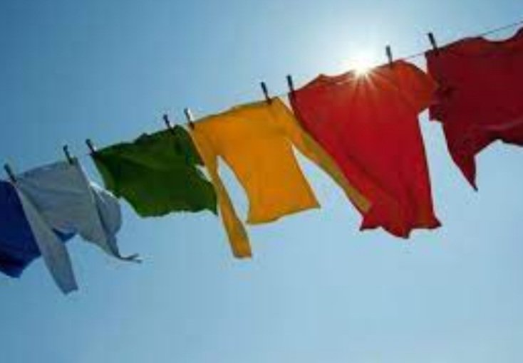  ରାତିରେ ଓଦା କପଡ଼ା ଶୁଖାଉଛନ୍ତି କି,  ପଡ଼ିପାରନ୍ତି ଅସୁବିଧାରେ