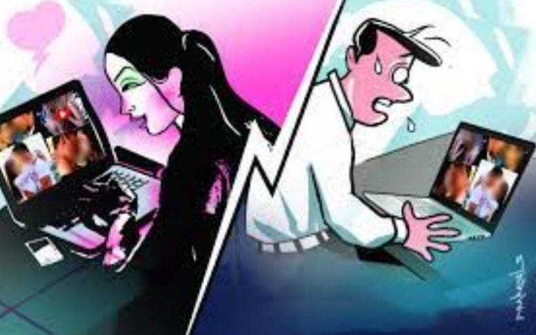 କରାଚୀରେ ହନିଟ୍ରାପର ହେଡକ୍ୱାର୍ଟର୍, ଦିଆଯାଉଛି ତାଲିମ