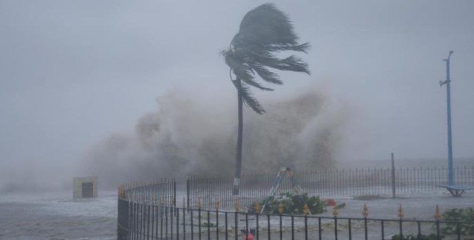 ଅସିଲାଣି ବାତ୍ୟା, ଲ୍ୟାଣ୍ଡଫଲ କେଉଁଠି କରିବ ଜାଣନ୍ତୁ