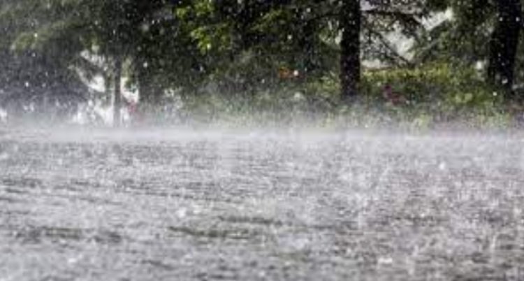 ଦାନା ବାନ୍ଧୁଛି ଆଉ ଏକ ଘୂର୍ଣ୍ଣିବଳୟ, ଏହି ଜିଲ୍ଲାରେ ହେବ ପ୍ରବଳ ବର୍ଷା