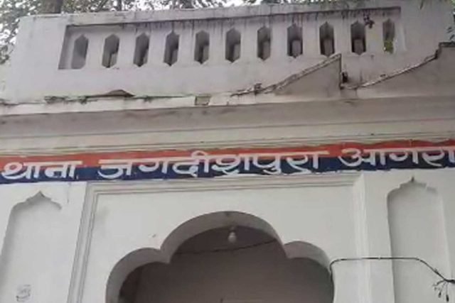 ଥାନାରେ କଳାକନା ବୁଲାଇଲେ ଚୋର : ୨୫ ଲକ୍ଷ ଧରି ଚୋର ଫୁର୍