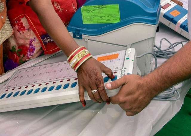 ପୌରାଞ୍ଚଳରେ ନିର୍ବାଚନ ପାଇଁ ପ୍ରକ୍ରିୟା ଆରମ୍ଭ : ନଭେମ୍ବର ୨୯ରେ ଚୂଡାନ୍ତ ତାଲିକା 