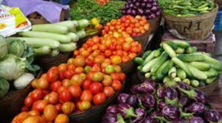 ମଧ୍ୟବିତ୍ତଙ୍କ ଅଣ୍ଟା ଭାଙ୍ଗି ଦେଲାଣି ବଜାର ଦର, ରାଜ୍ୟରେ ପରିବା ଦର ଆକାଶଛୁଆଁ