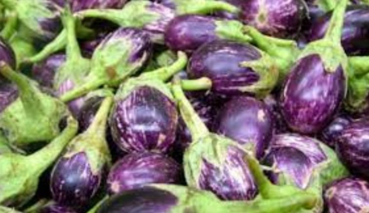 କନ୍ଦାଉଛି ପରିବା ଦର,  ସେଞ୍ଚୁରୀ ମାରିଛି ବାଇଗଣ