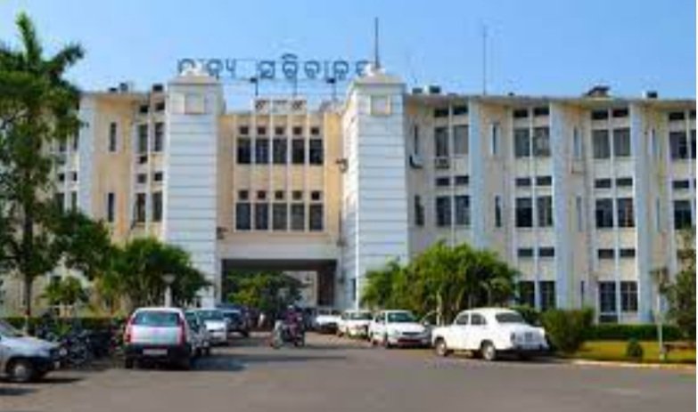 ପୌରାଂଚଳ କାର୍ୟ୍ୟନିର୍ବାହୀ ଅଫିସରସ୍ତରରେ ବଡ଼ଧରଣର ବଦଳି