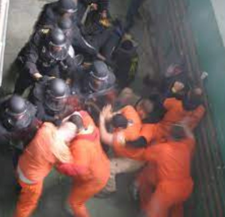 ଜେଲରେ ରକ୍ତାକ୍ତ ସଂଘର୍ଷ, ୬୮ ମୃତ